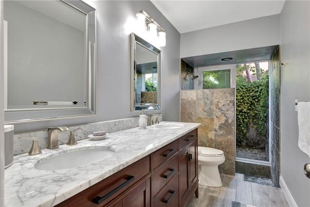 Bathroom, Dual Sink Vanities, Interior, Wood Texture Flooring