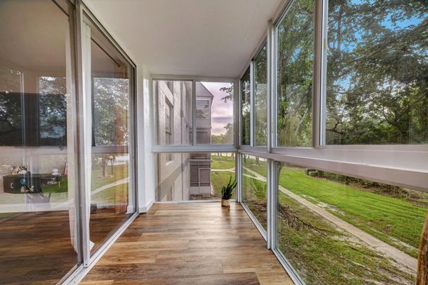 Interior, Sun Room, Wood Texture Flooring
