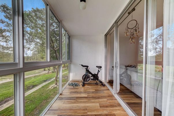 Interior, Sun Room, Wood Texture Flooring