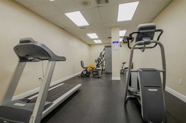 Fitness Equipment, Interior, Recessed Lighting