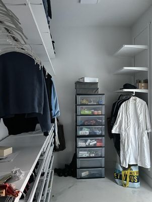 Interior, Walk-in Closets