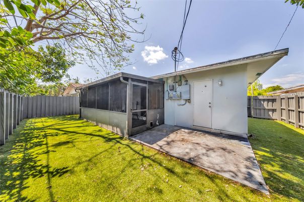 Backyard, Exterior