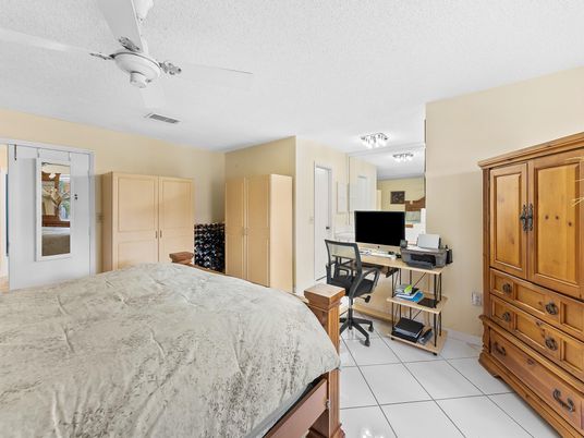 Bedroom, Home Office, Interior