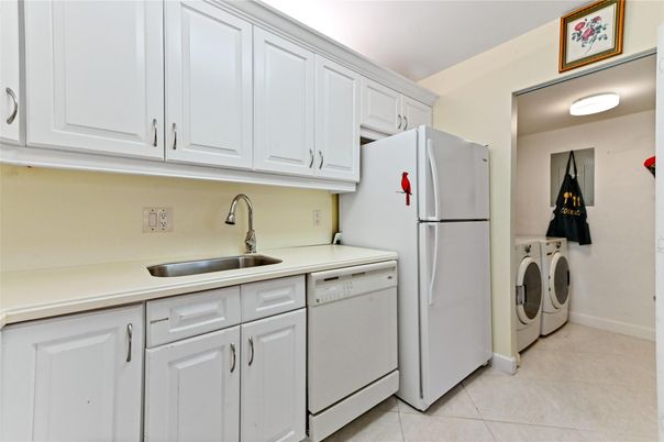 Interior, Kitchen, Washer