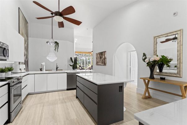 Interior, Kitchen, Pendant Lights, Recessed Lighting, Wood Texture Flooring