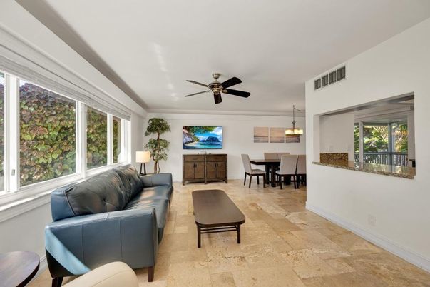 Dining room, Interior, Living room, Pendant Lights