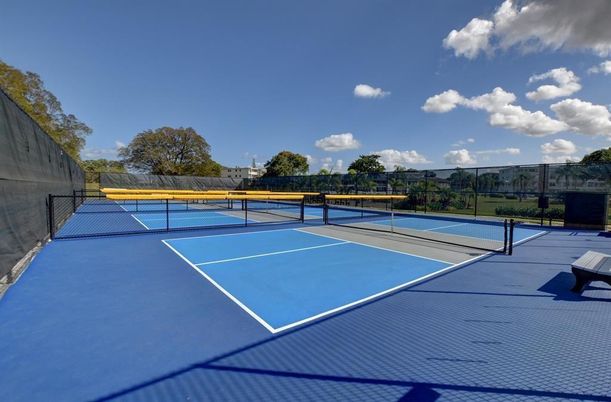 Exterior, Tennis Courts