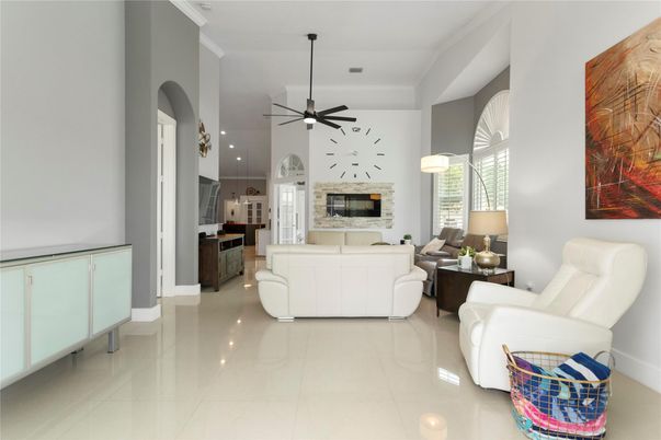 Fireplace, Interior, Kitchen, Living room, Pendant Lights, Recessed Lighting
