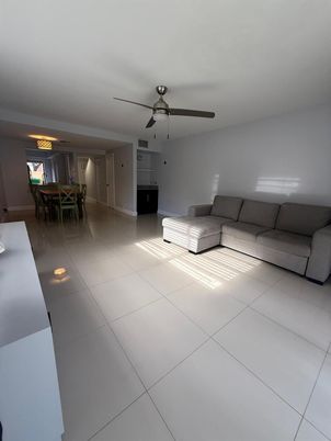 Dining room, Interior