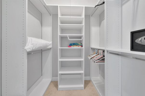 Interior, Walk-in Closets