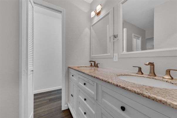 Bathroom, Dual Sink Vanities, Interior, Wood Texture Flooring