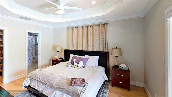 Bedroom, Interior, Recessed Lighting, Wood Texture Flooring