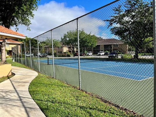 Exterior, Tennis Courts