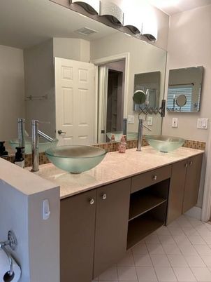 Bathroom, Dual Sink Vanities, Interior