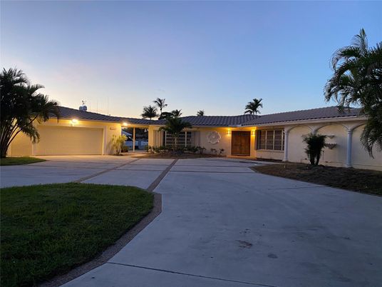 Attached, Backyard, Exterior, Facade, Ranch