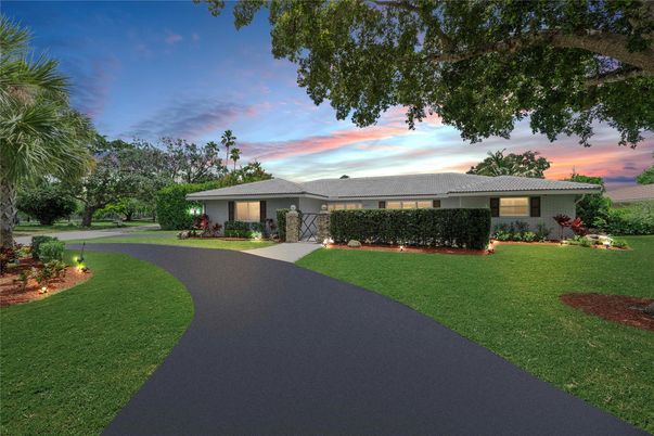 Attached, Backyard, Exterior, Facade, Ranch