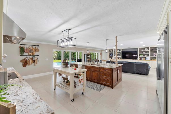 Dining room, Interior, Kitchen, Living room, Pendant Lights, Recessed Lighting