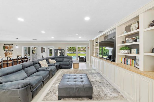 Dining room, Interior, Living room, Pendant Lights, Recessed Lighting, Wood Texture Flooring