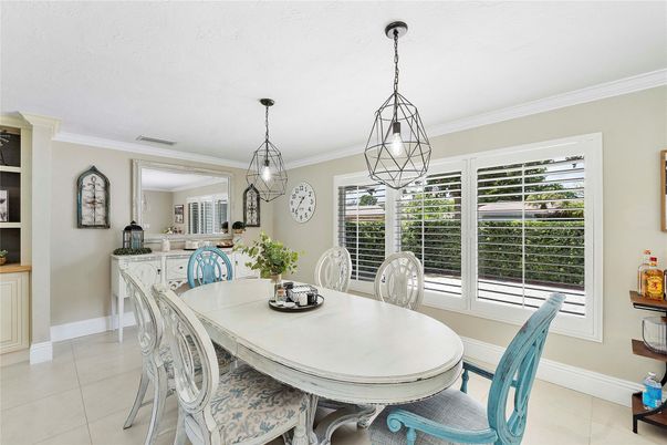 Dining room, Interior, Pendant Lights