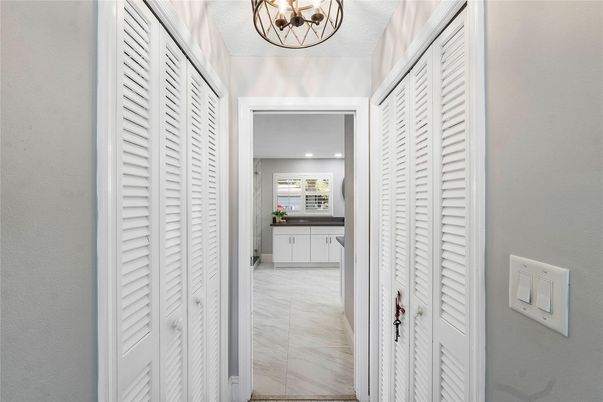 Interior, Marble, Recessed Lighting