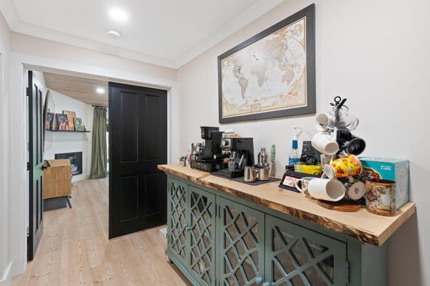 Interior, Recessed Lighting, Wood Texture Flooring