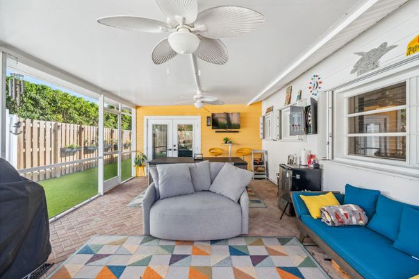 Interior, Living room, Sun Room