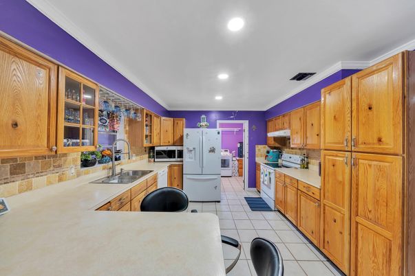 Interior, Kitchen, Recessed Lighting