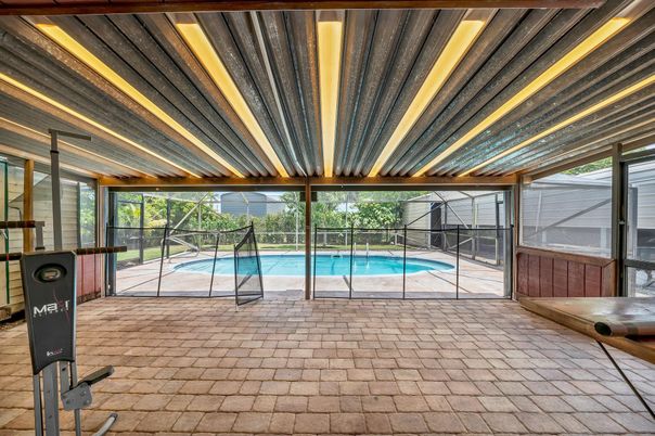 Interior, Pool, Sun Room