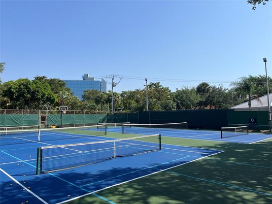 Exterior, Tennis Courts