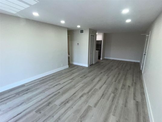 Empty room, Interior, Recessed Lighting, Wood Texture Flooring