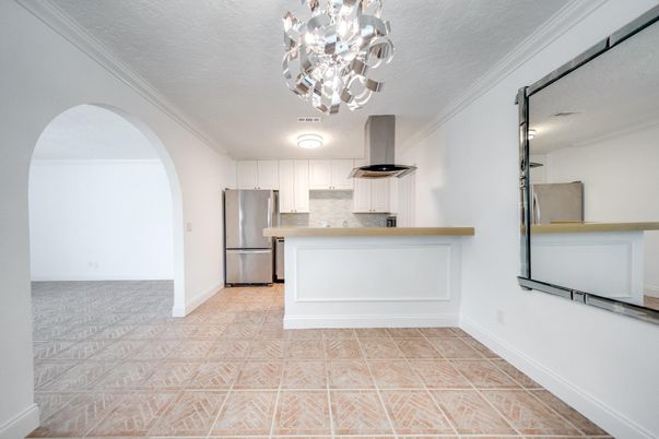 Chandelier, Interior, Kitchen, Stainless Steel Appliances