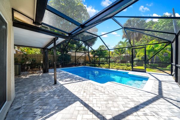 Glass Ceilings, Interior, Pool, Sun Room