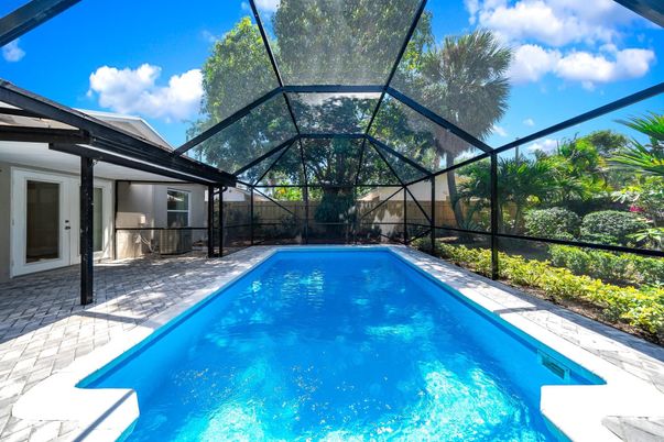 Glass Ceilings, Interior, Pool, Sun Room