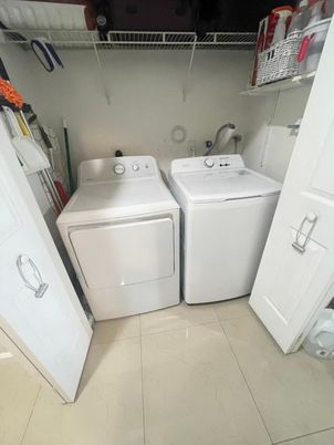 Interior, Marble, Utility Closets, Washer