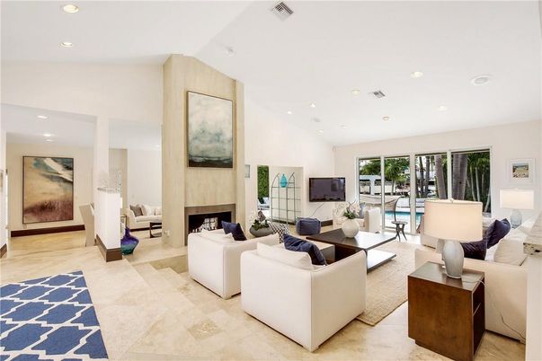 Fireplace, Interior, Living room, Recessed Lighting