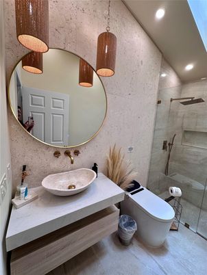 Bathroom, Glass Shower, Interior, Pendant Lights, Recessed Lighting