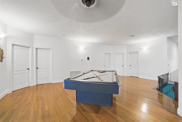 Billiard Table, Game Room, Interior, Wood Texture Flooring