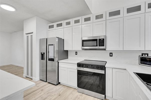 Interior, Kitchen, Recessed Lighting, Stainless Steel Appliances, Wood Texture Flooring