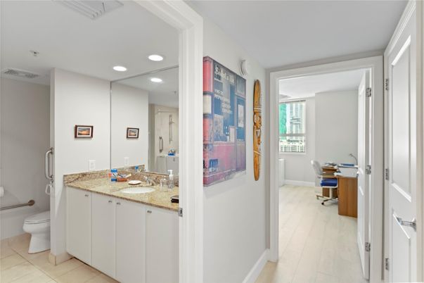 Bathroom, Interior, Recessed Lighting, Wood Texture Flooring