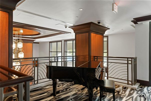 Interior, Piano, Recessed Lighting