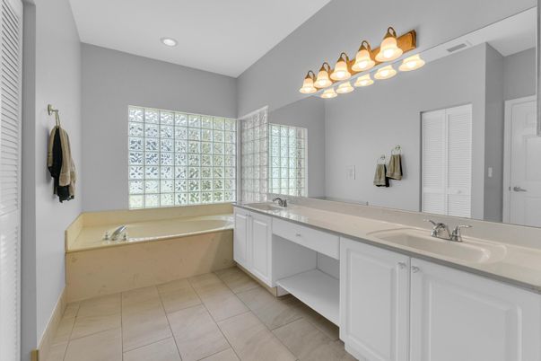 Bathroom, Dual Sink Vanities, Free Standing Baths, Interior, Recessed Lighting
