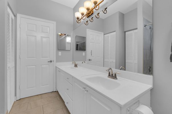 Bathroom, Dual Sink Vanities, Interior