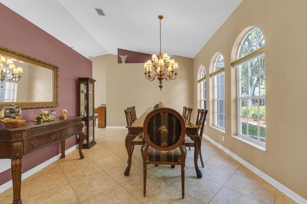 Chandelier, Dining room, Interior