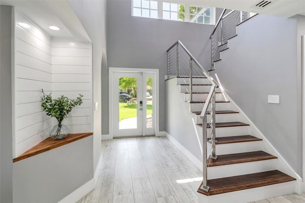 Interior, Recessed Lighting, Wood Texture Flooring