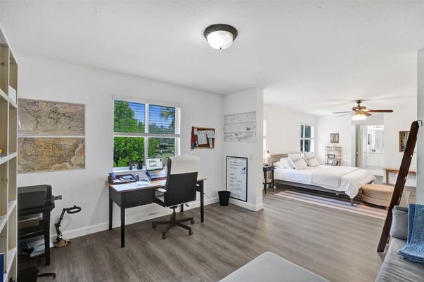 Bedroom, Home Office, Interior, Wood Texture Flooring