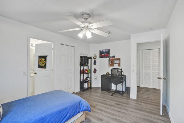 Bedroom, Home Office, Interior, Wood Texture Flooring