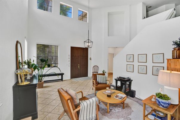 Interior, Living room, Pendant Lights