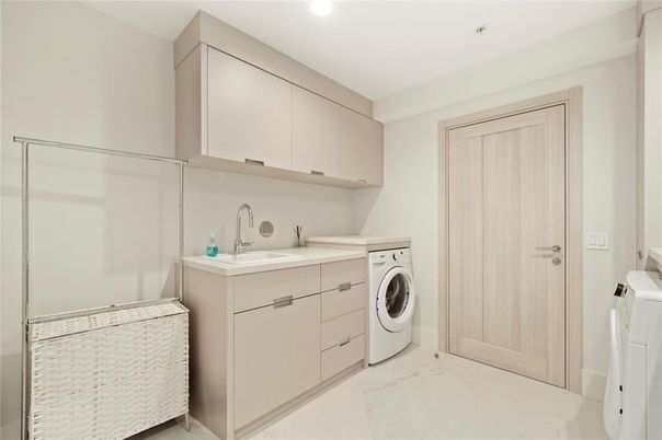 Interior, Recessed Lighting, Washer