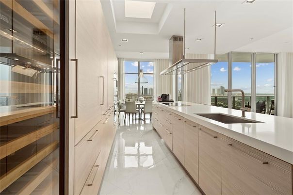 Dining room, Interior, Kitchen, Marble, Pendant Lights, Recessed Lighting, Water