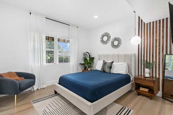 Bedroom, Interior, Pendant Lights, Recessed Lighting, Wood Texture Flooring